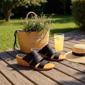 New KORK-EASE Black Leather Sandal Triple Strap Block Heel Women's Size 6